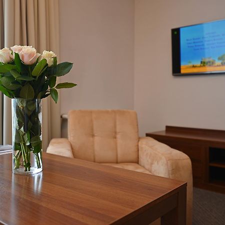 Hotel Esperanto Швидница Екстериор снимка